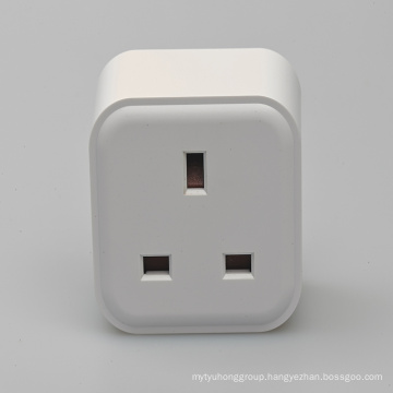 Single output Wi-Fi smart outlet